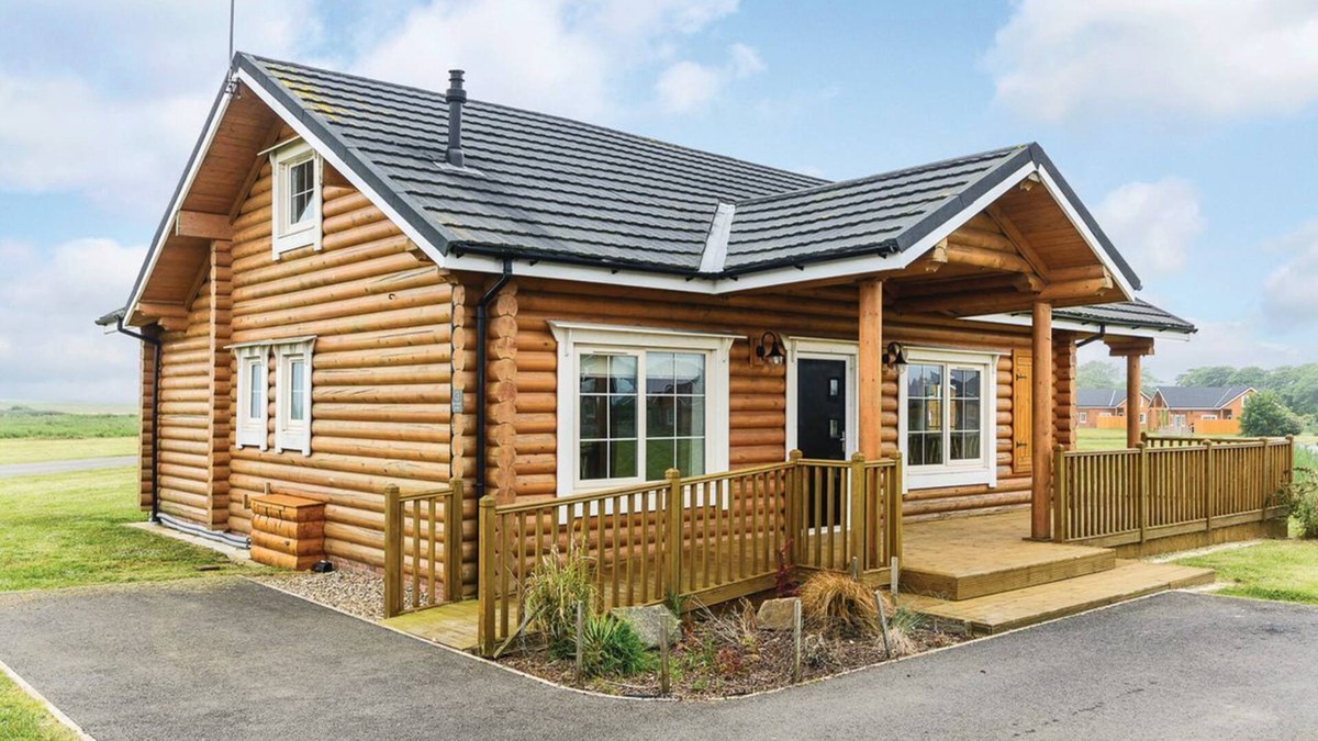 Hornsea Cabin | 3 bedroom accommodation in Hornsea