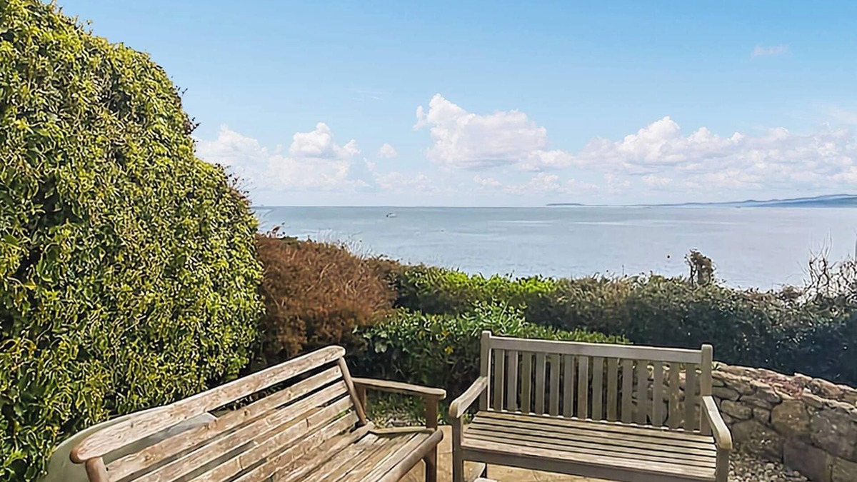 Moelfre Cottage | 3 bedroom accommodation in Moelfre, near Benllech