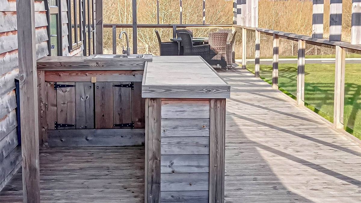 Newbury Ski Chalet | 3 bedroom accommodation in Newbury