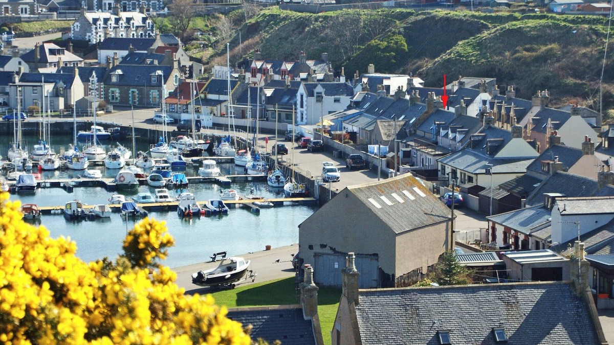 Buckie Cottage | 3 bedroom accommodation in Findochty, near Buckie