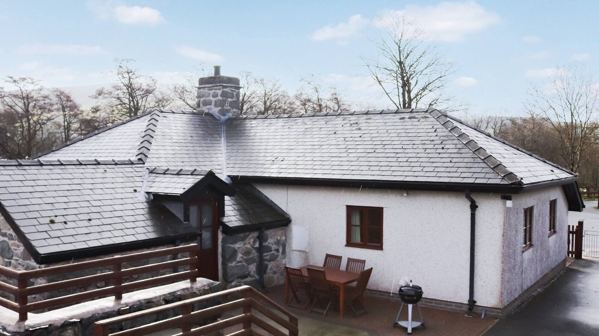 Llanuwchllyn Cottage | 3 bedroom accommodation in Llanuwchlyn, near Bala