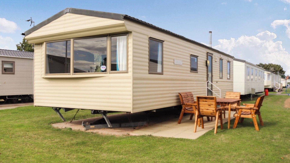 Rhyl Cottage | 3 bedroom accommodation in Rhyl