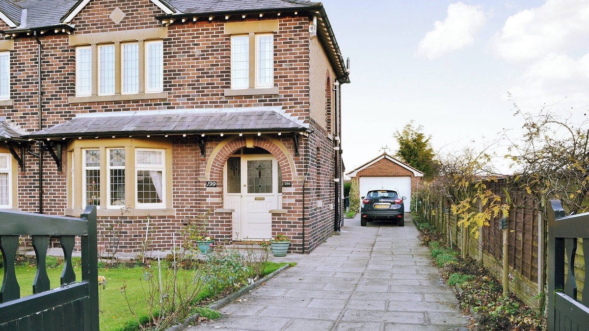 Wrightington Cottage | 3 bedroom accommodation in Wrightington, near Wigan