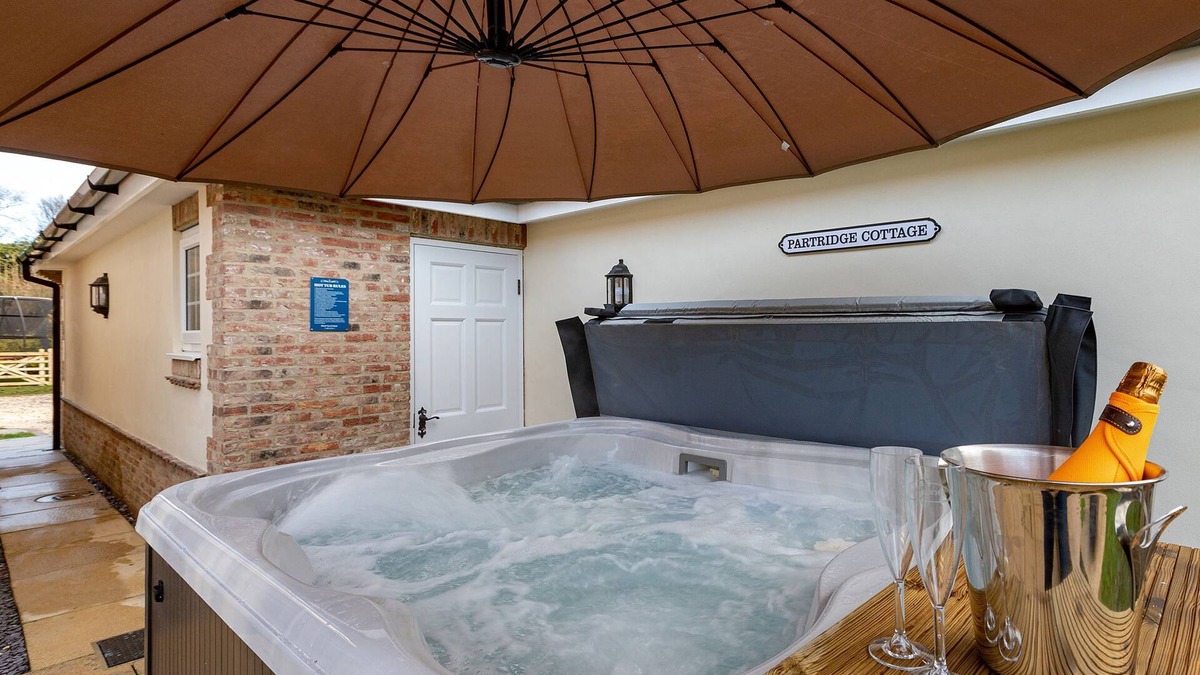 Kirk Leavington Cottage | 3 bedroom accommodation in Kirklevington, near Yarm