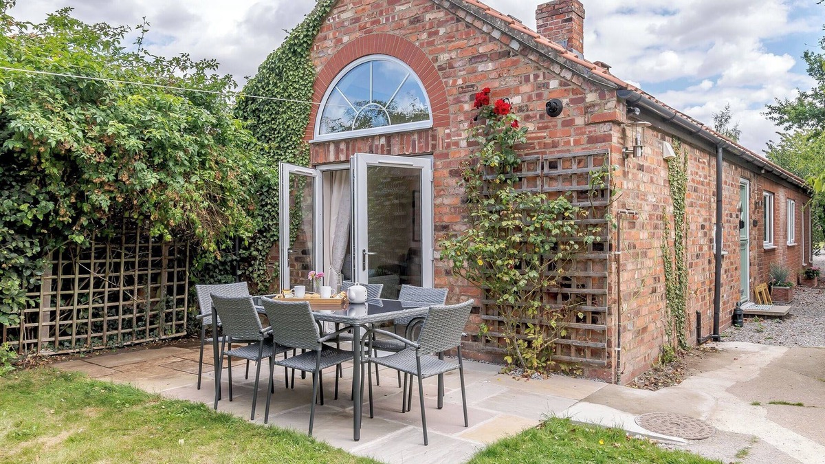 Wilberfoss Cottage | 3 bedroom accommodation in Wilberfoss, nr York