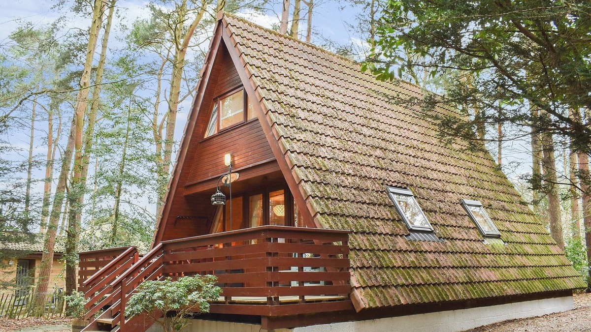 Weybourne Cottage | 3 bedroom accommodation in Weybourne, near Sheringham