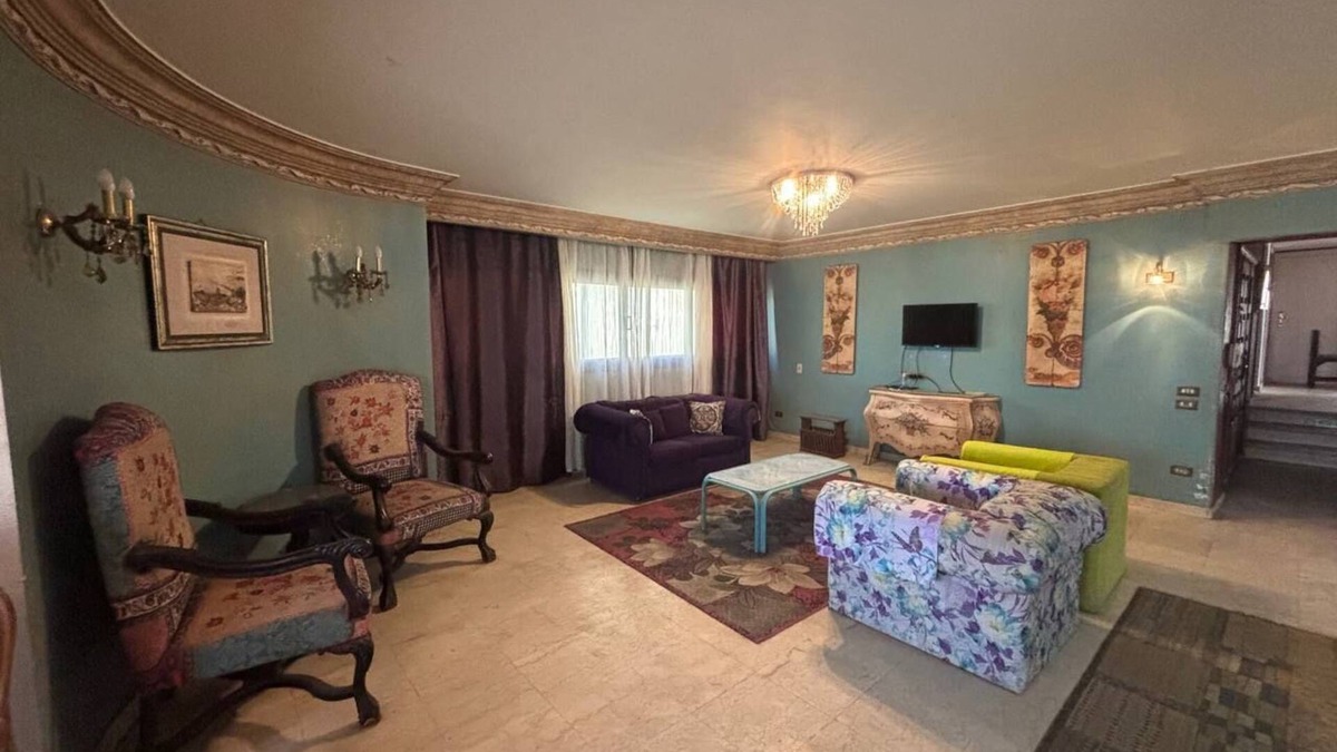 Al-Khalifa Apartment | 3-bedroom apartment in charming Cairo Governorate with WiFi, AC