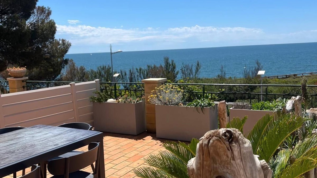 Montpellier Apartment | 3 Bedroom Apartment in SÃ¨te