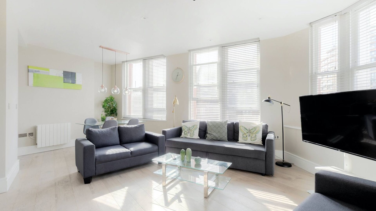 Bryanston and Dorset Square Apartment | 3 Bedroom Apartment opposite Edgware Road Station