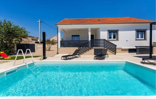 Rastevic House | 3 Bedroom Awesome Home In Rastevic