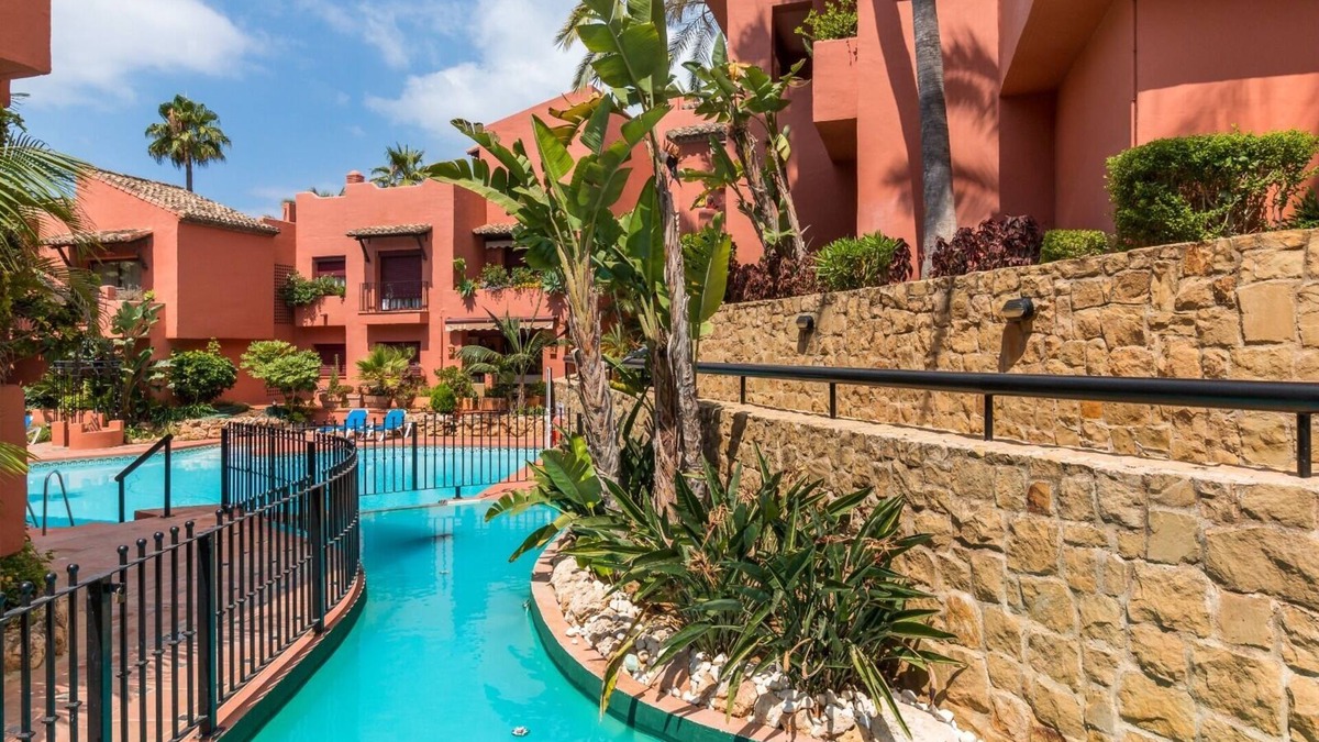 Nikki Beach Apartment | 3 Bedroom-beach-pool-sauna-gym