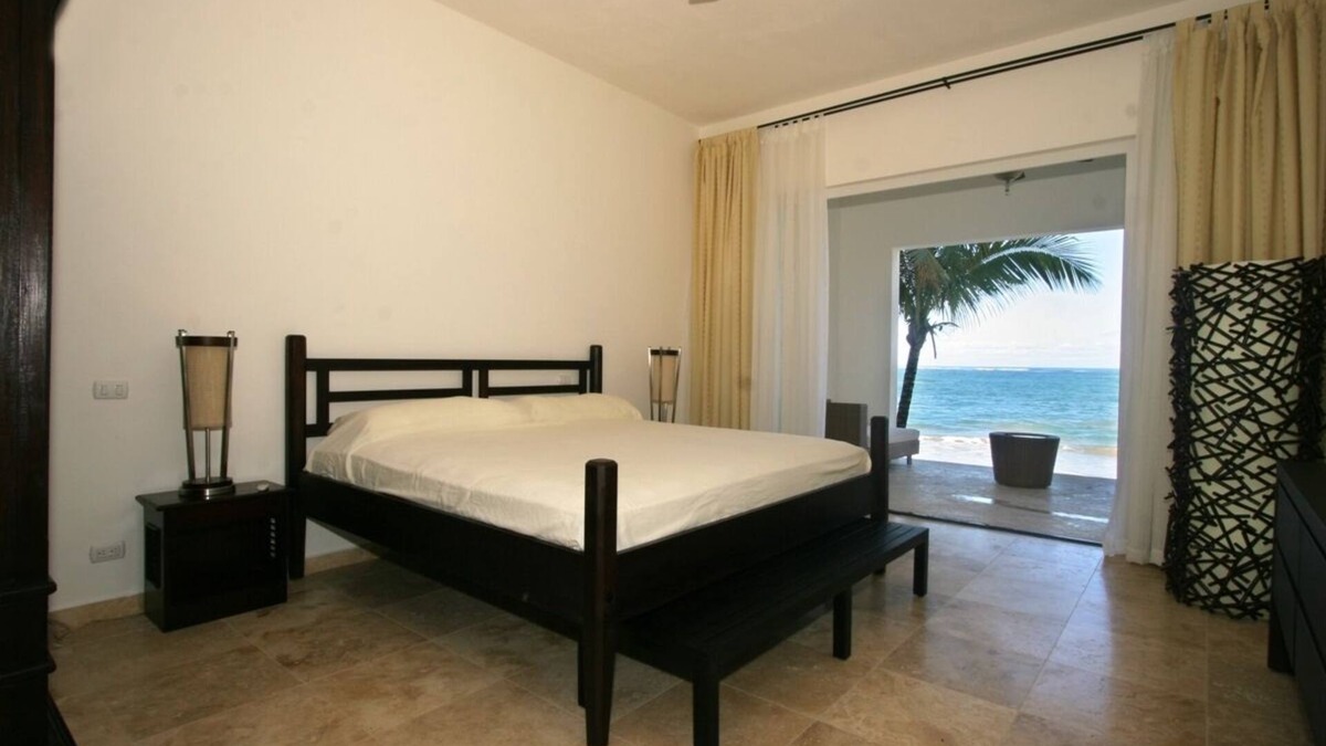 Cabarete Condo | 3-Bedroom Beachfront Condo in Central Cabarete with Jacuzzi on terrace