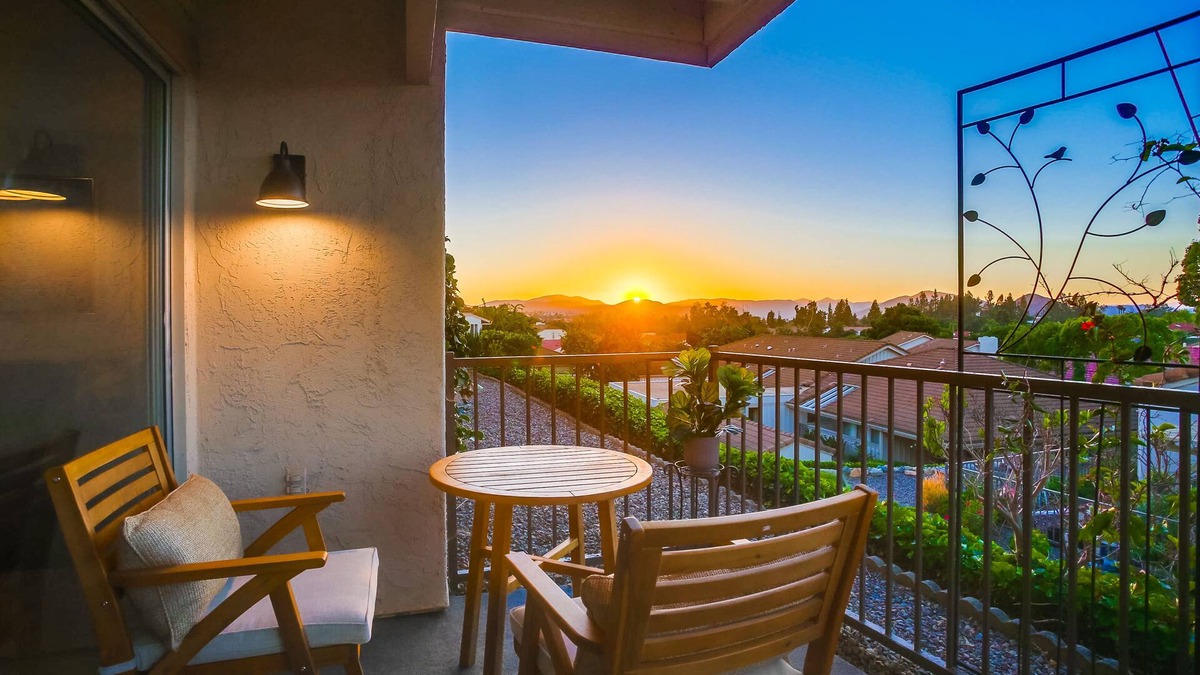Rancho Bernardo Condo | 3 Bedroom Beautiful Oaks North 55+ Condo