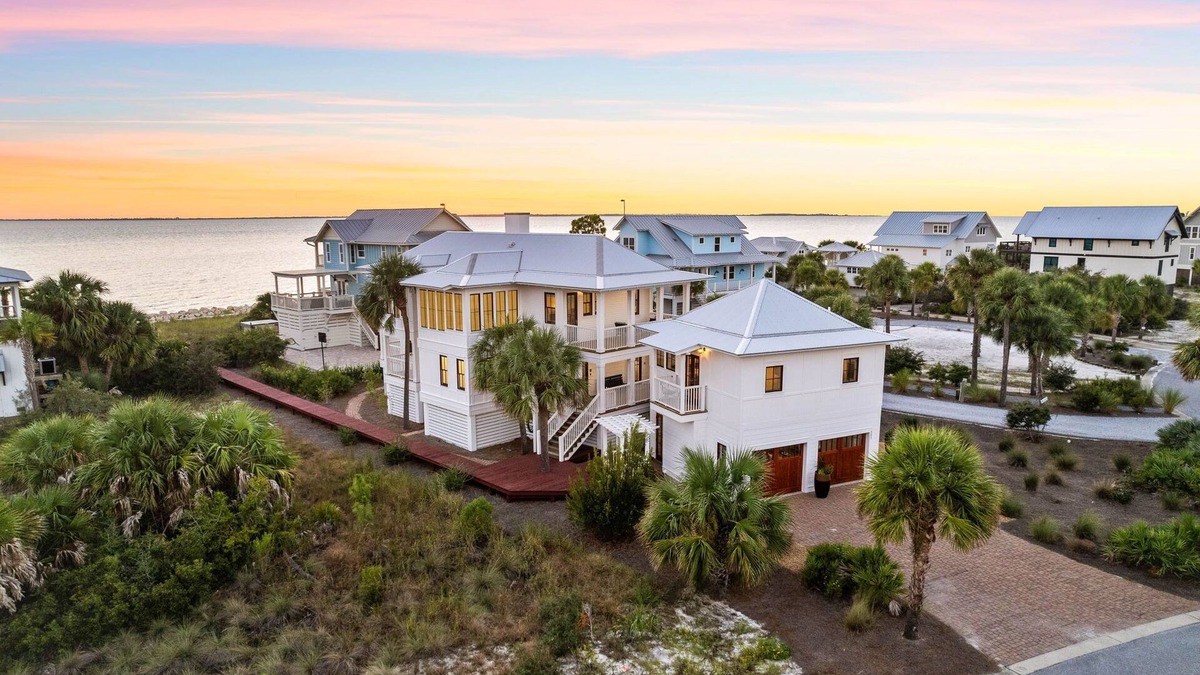 Port St. Joe House | 3 bedroom + Carriage House | Waterfront Access, Pool, Golf Cart, & Hot Tub