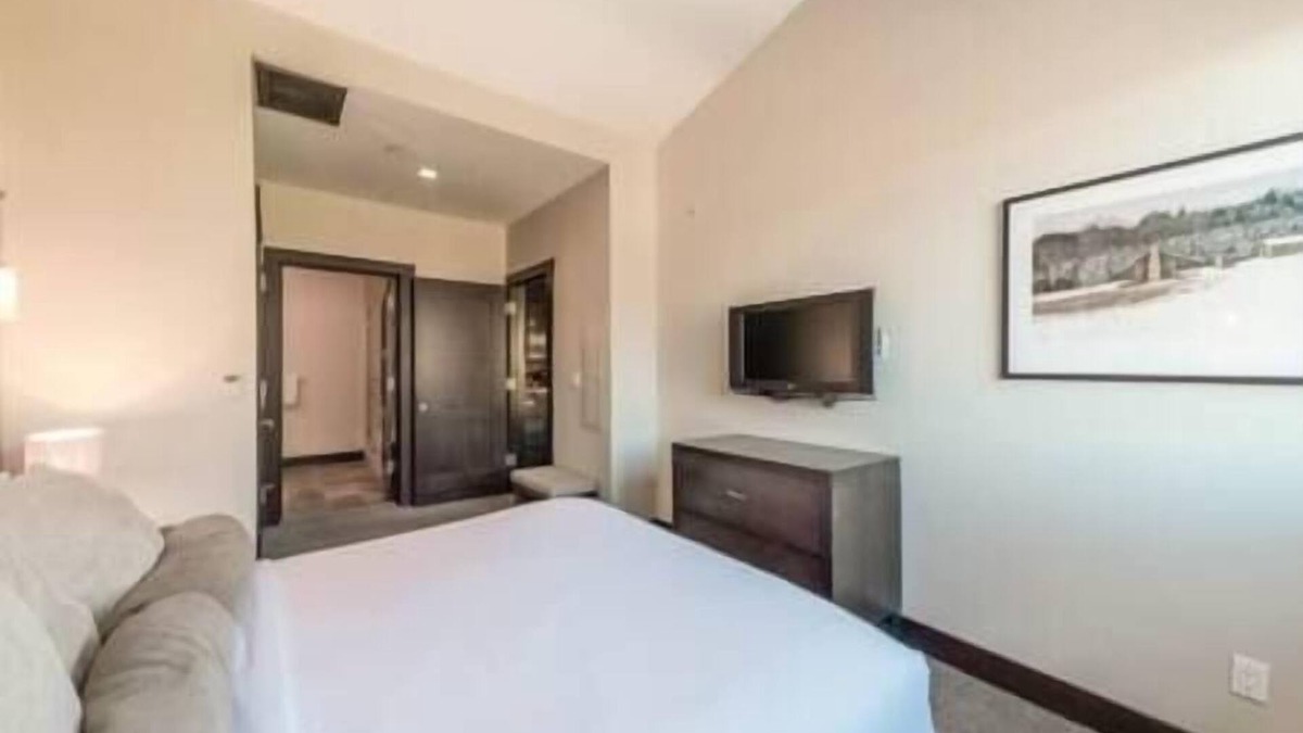Snowmass Village Apartment | 3 Bedroom Condo in Snowmass,