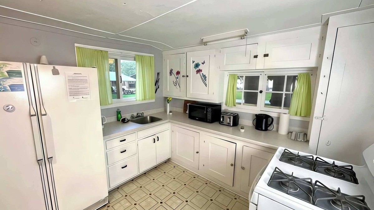 Bobcaygeon House | 3-Bedroom Cottage #7 - Ambleside