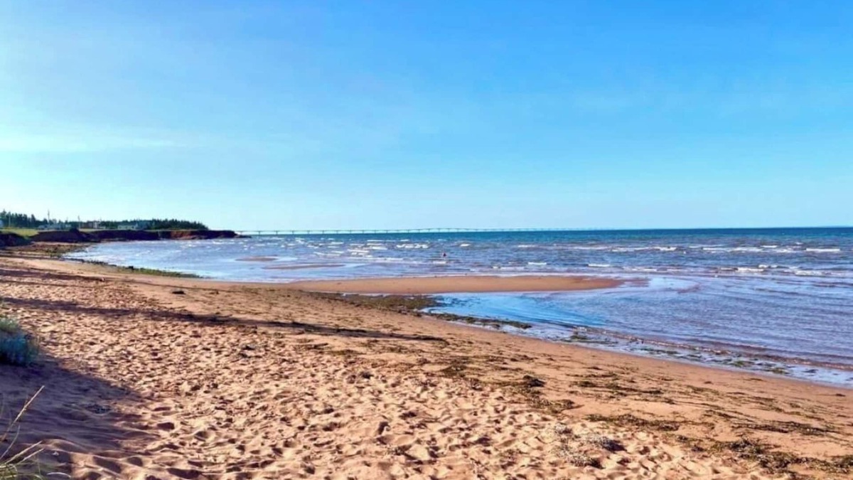 Chelton Cottage | 3-bedroom Cottage in beautiful Chelton Beach, PEI! Amazing!