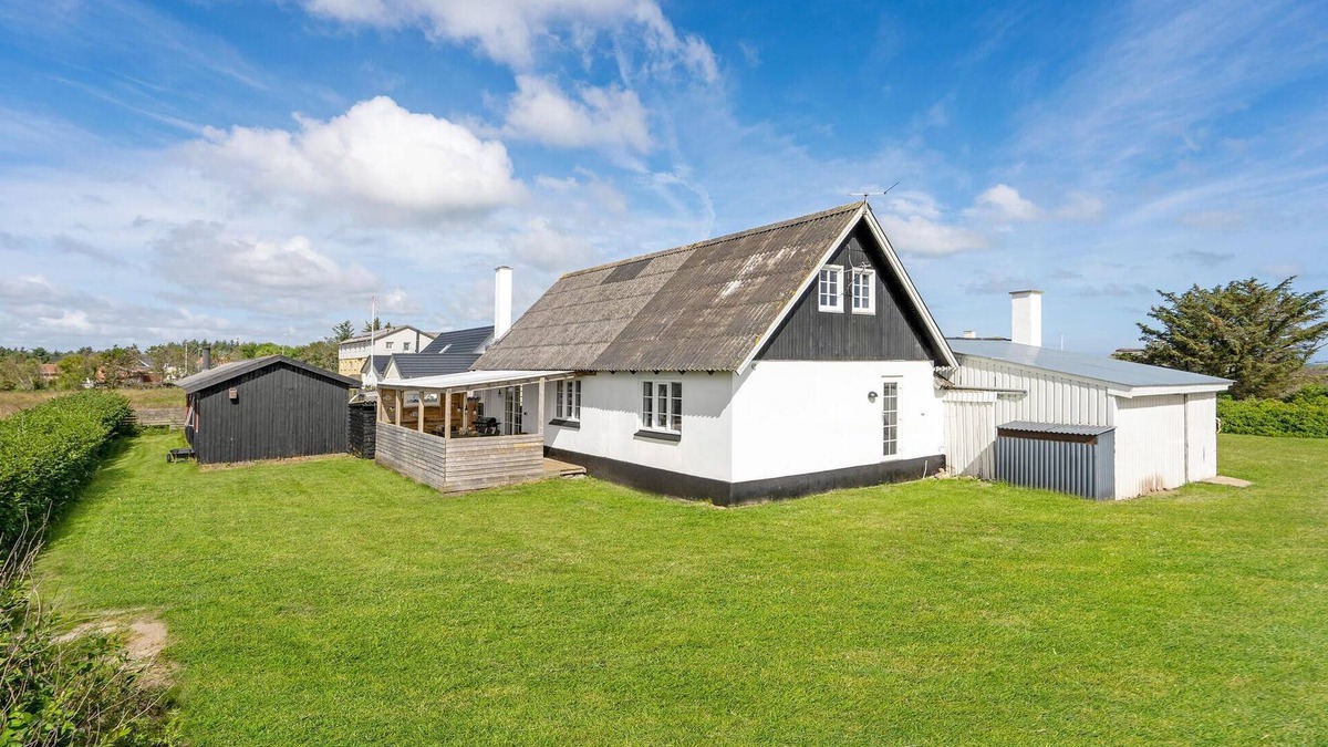 Torup Strand House | 3 bedroom cozy home in Fjerritslev