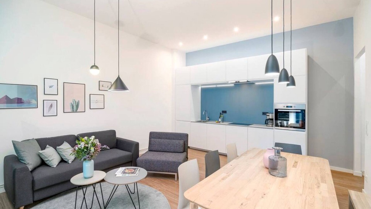 Mitte Apartment | 3-Bedroom Apartment (110sqm) with a comfy balcony(5)