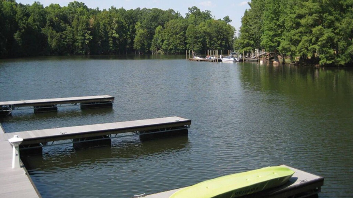Santee Resort | 3 Bedroom Deluxe on Lake Marion, South Carolina!