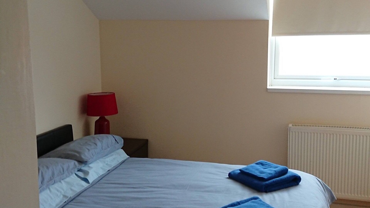 Wallasey Apartment | 3 Bedroom Flat: King St Wallasey