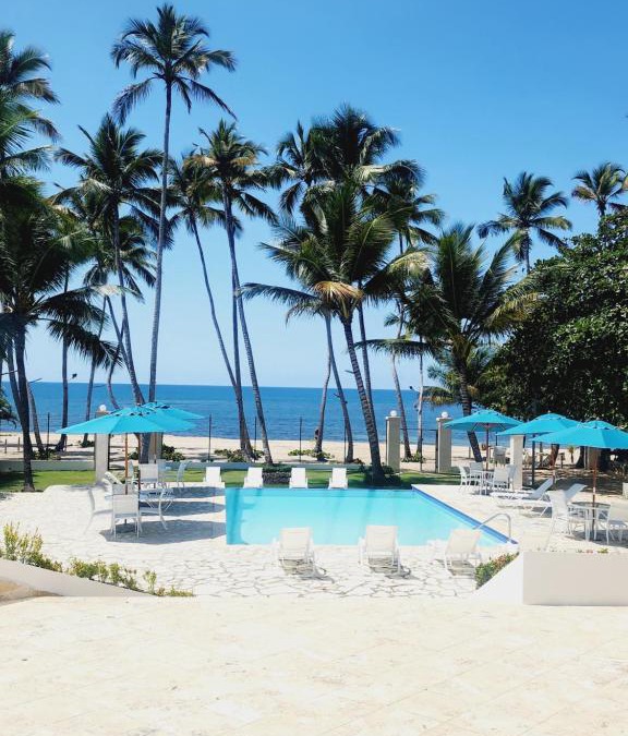 Villas Del Mar Apartment | 3 bedroom, front of the beach and pool