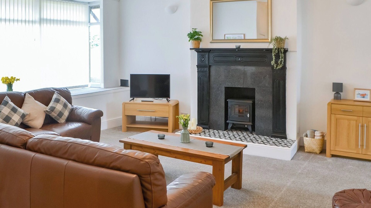 Woodhorn Cottage | 3 bedroom accommodation in Newbiggin by the Sea