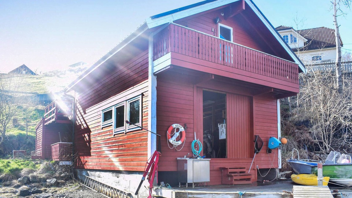 Tælavag Apartment | 3 bedroom gorgeous apartment in Tælavåg