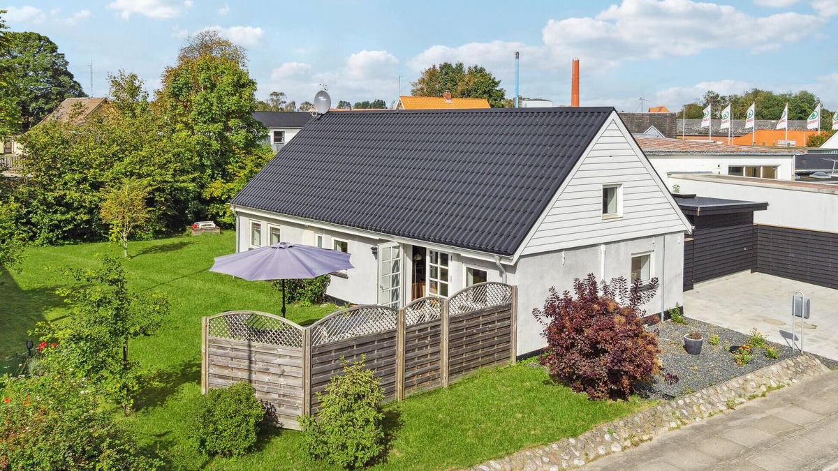 Asaa House | 3 bedroom gorgeous home in Asaa