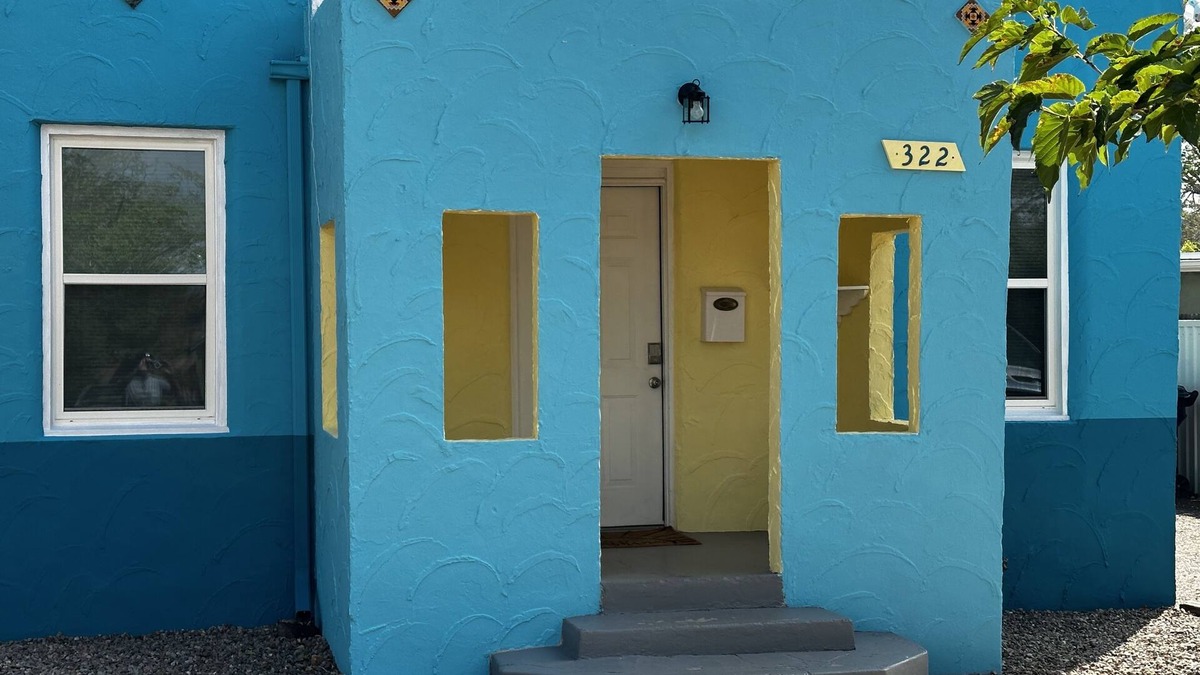 University Heights House | 3 Bedroom home near UNM, Nob Hill, and downtown