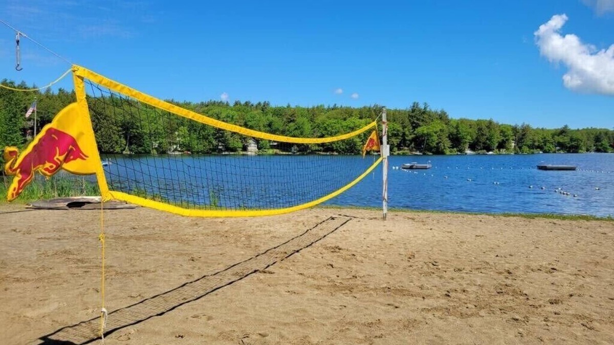 Town of Grafton House | 3 bedroom home steps away from beach/lake