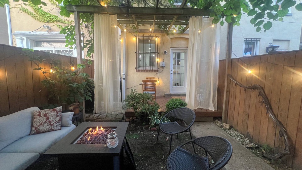 Bloomingdale House | 3-bedroom house in Downtown Washington DC - Walk or Metro to All DC Attractions!
