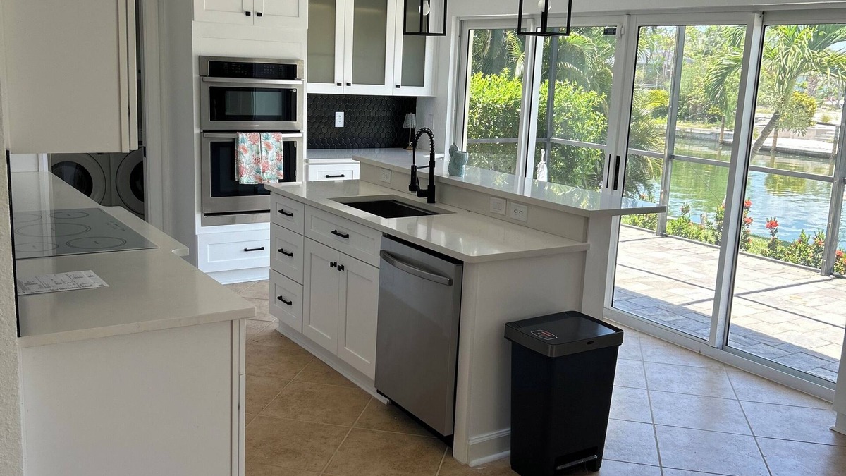 Sanibel House | 3-bedroom house in fantastic Sanibel with AC
