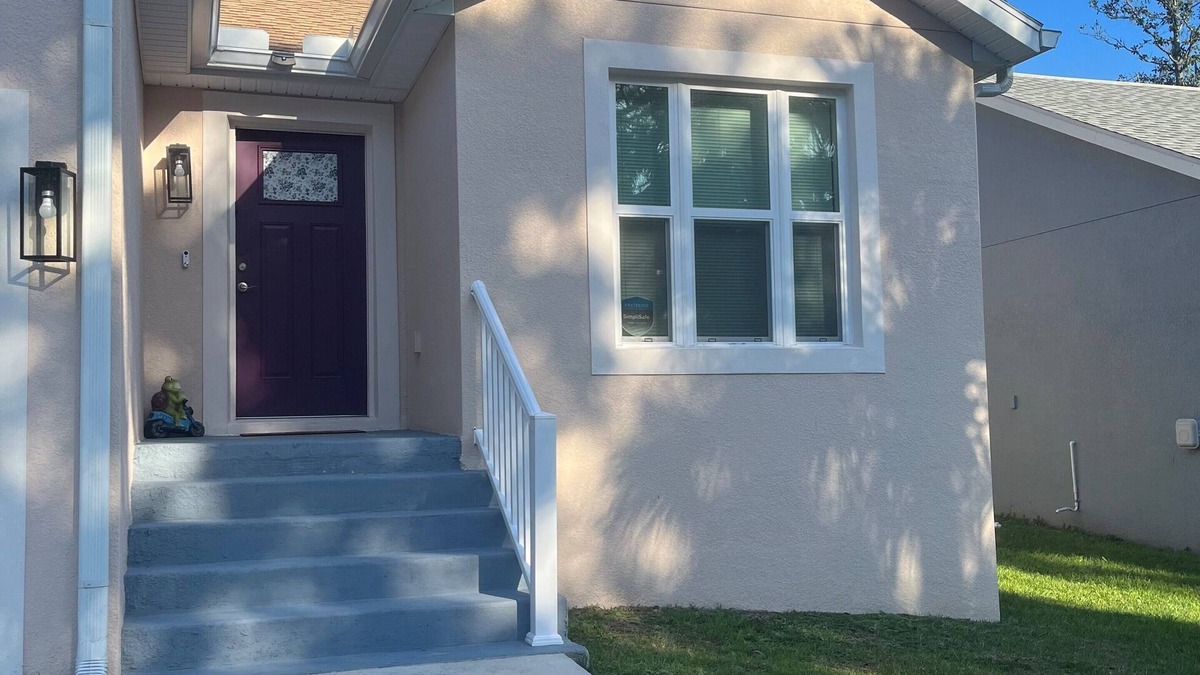 Sulphur Springs House | 3-bedroom house in perfect Tampa with AC, WiFi. Enjoy your stay
