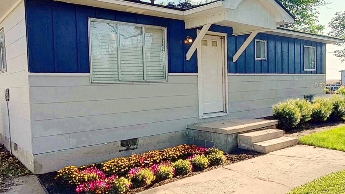 Blytheville House | 3-bedroom house in Great Neighborhood of Blytheville with WiFi, AC