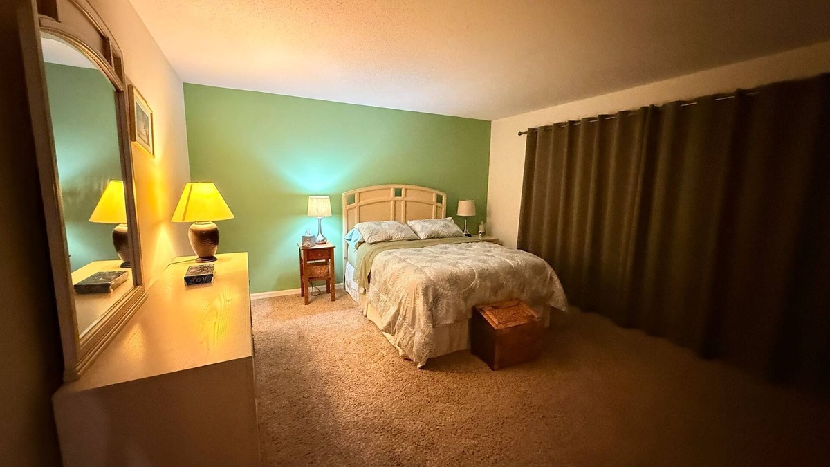 Fruitland Park House | 3-bedroom house in charming Fruitland Park with WiFi, AC. Start relaxing