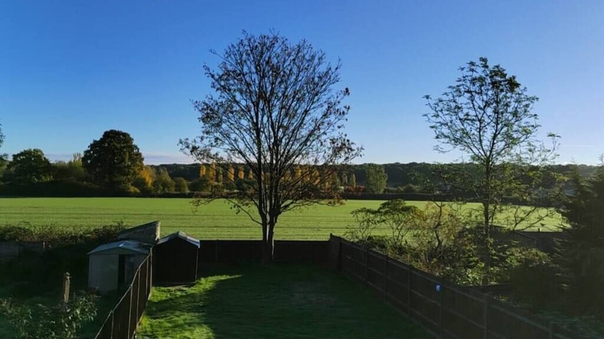 Bromley Common and Keston House | 3 bedroom house with a beautiful view in Bromley