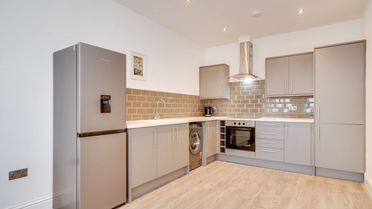 Wakefield Apartment | 3 Bedroom Luxury Apartment