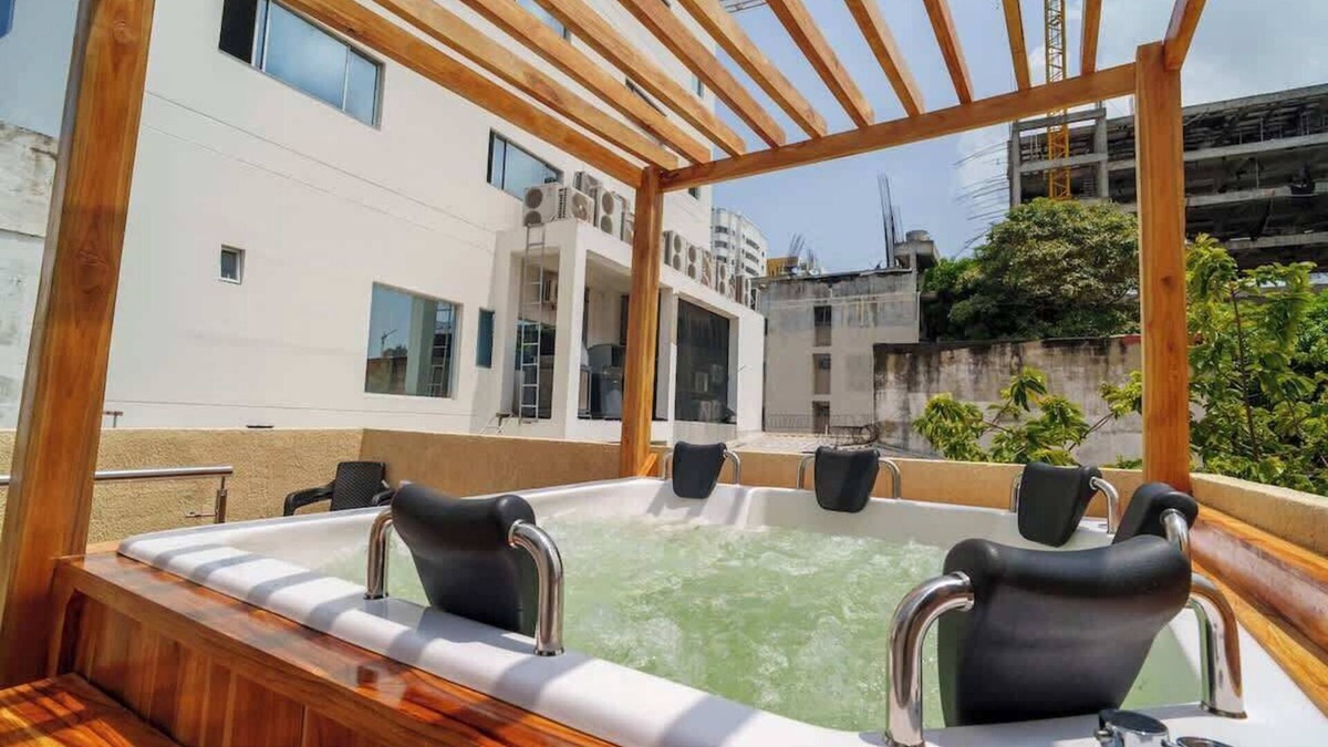 Manga House | 3 Bedroom Luxury Home - Minutes From Walled City