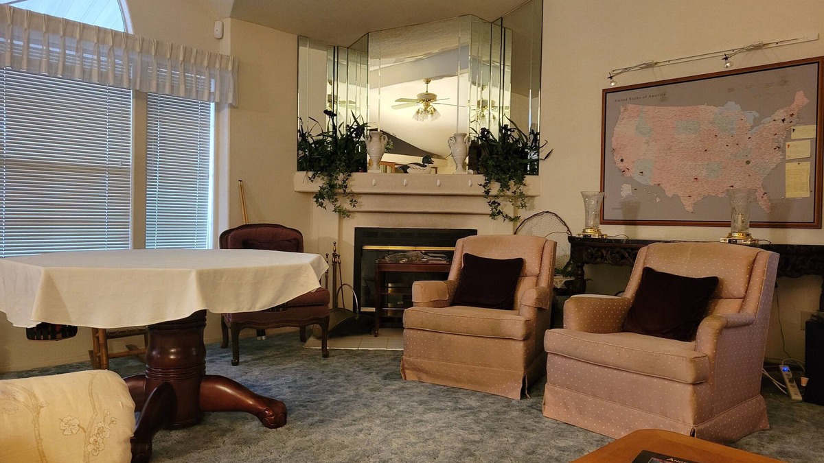 Porterville House | 3-bedroom mobile home in charming Porterville with WiFi, AC