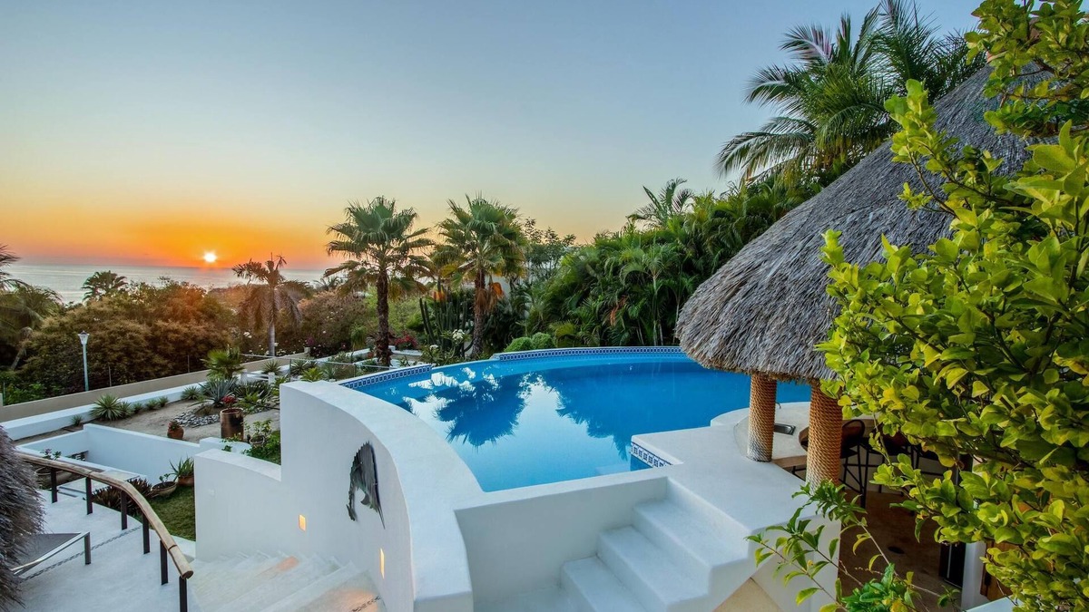 Santa Maria Huatulco Villa | 3-Bedroom Villa with Private Pool in Arrocito, just minutes to the beach