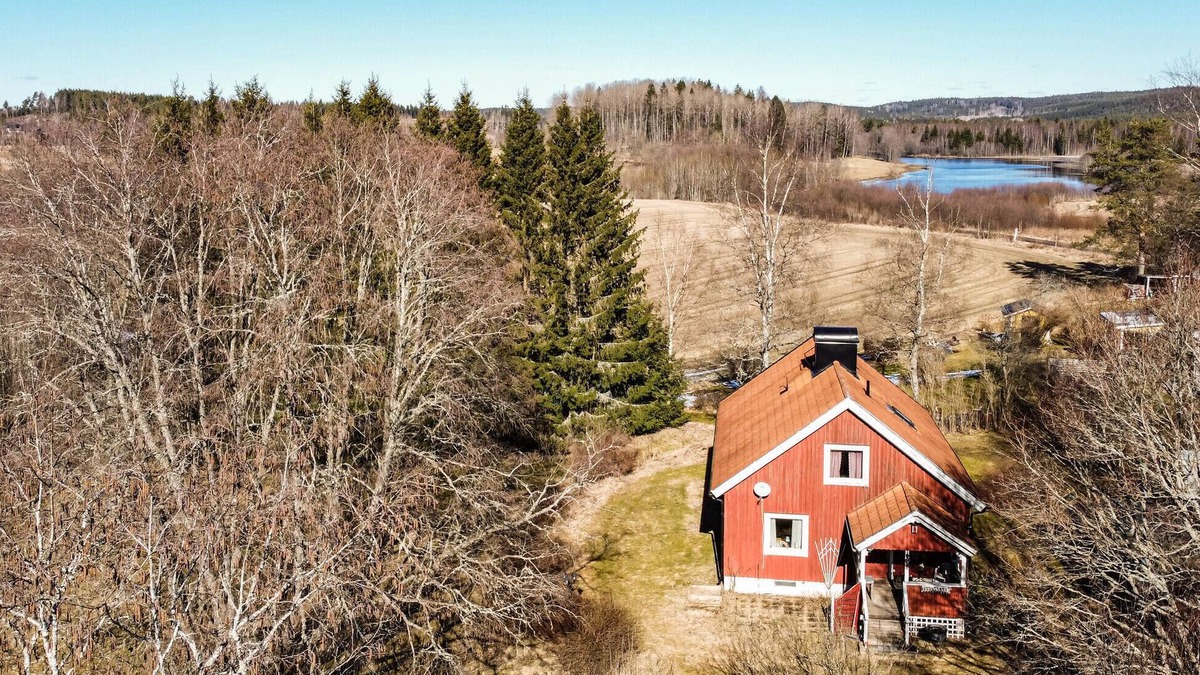Filipstad House | 3 bedroom nice home in Brattfors