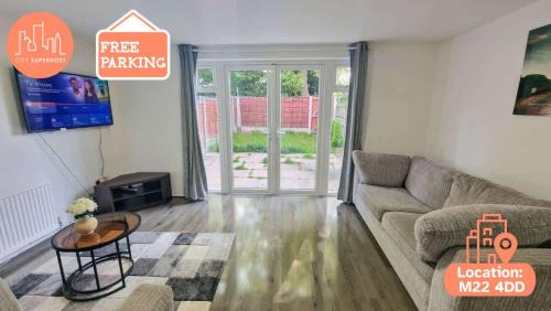 Northenden House | 3 Bedroom Northenden Home by City SuperHost