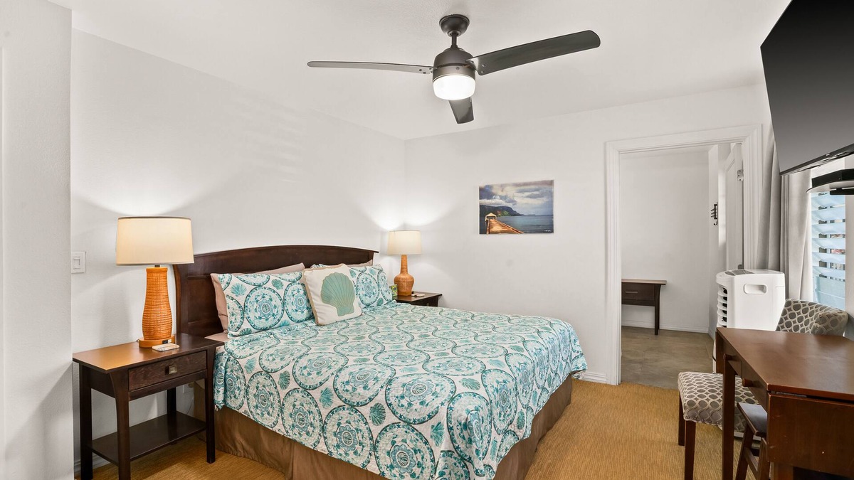 Wailua Condo | 3 Bedroom Ocean Front Condo with Pool & Elevator!