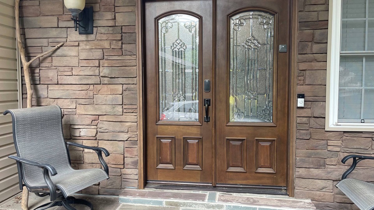 Gaithersburg House | 3-bedroom pet-friendly house in Gaithersburg AC, WiFi, deck, and fenced in yard