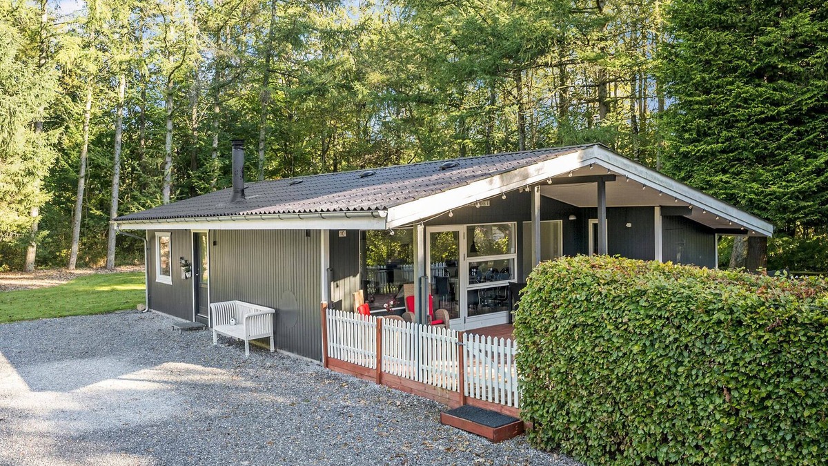 Arrild Ferieby House | 3 bedroom pet friendly home in Toftlund
