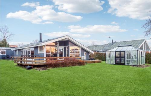 Beder Malling House | 3 Bedroom Pet Friendly Home In Beder