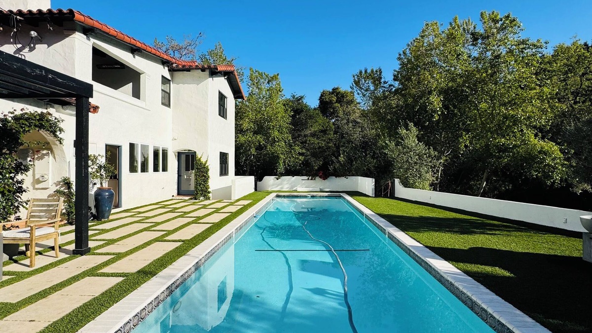 San Luis Obispo House | 3 Bedroom Spanish Style Ranch Retreat with Pool