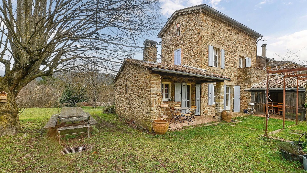 La Vernarede House | 3 bedroom stunning home in La Vernarède