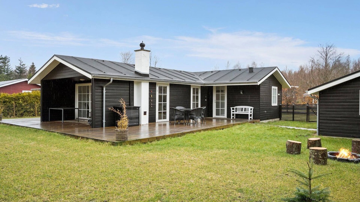 Hou House | 3 bedroom stunning home in Hals